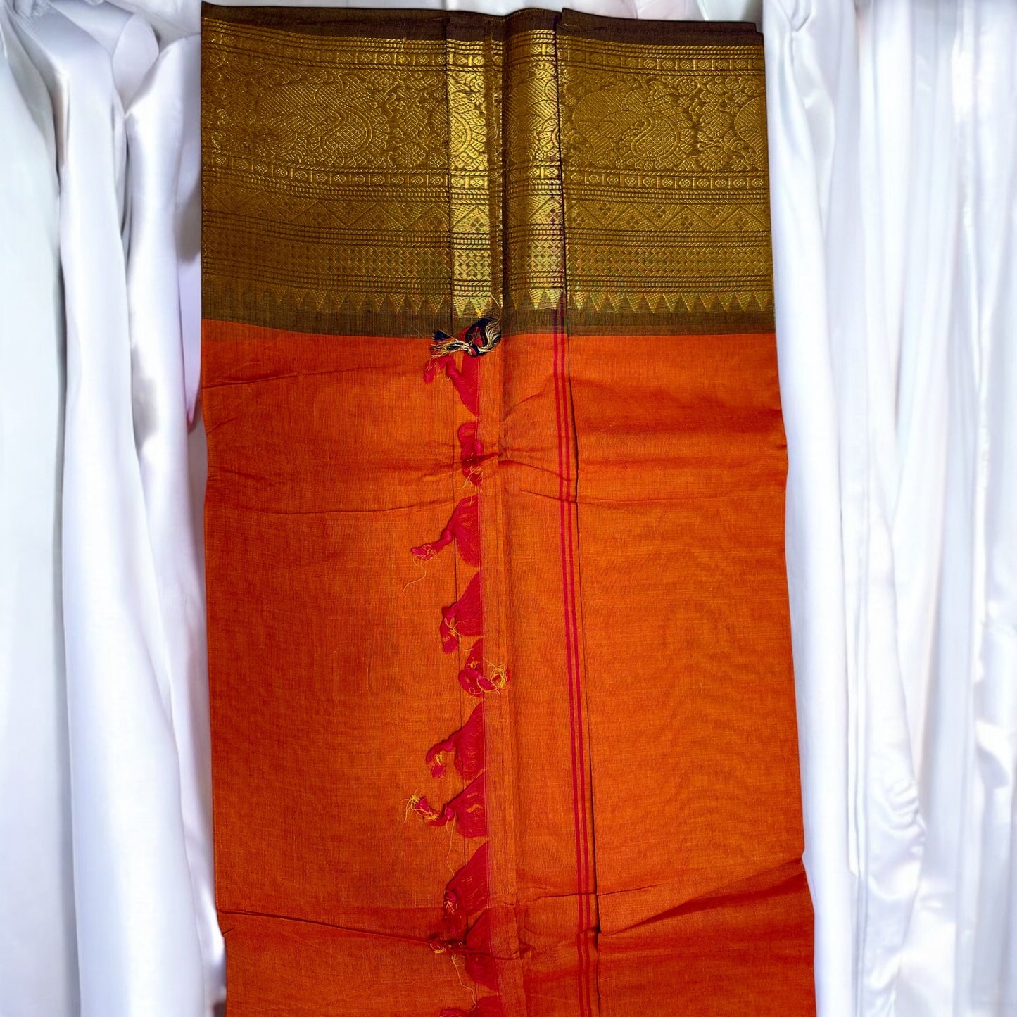 KANJIVARAM COTTON SAREE – PLAIN ORANGE BODY WITH GOLDEN BROWN BIG BORDER