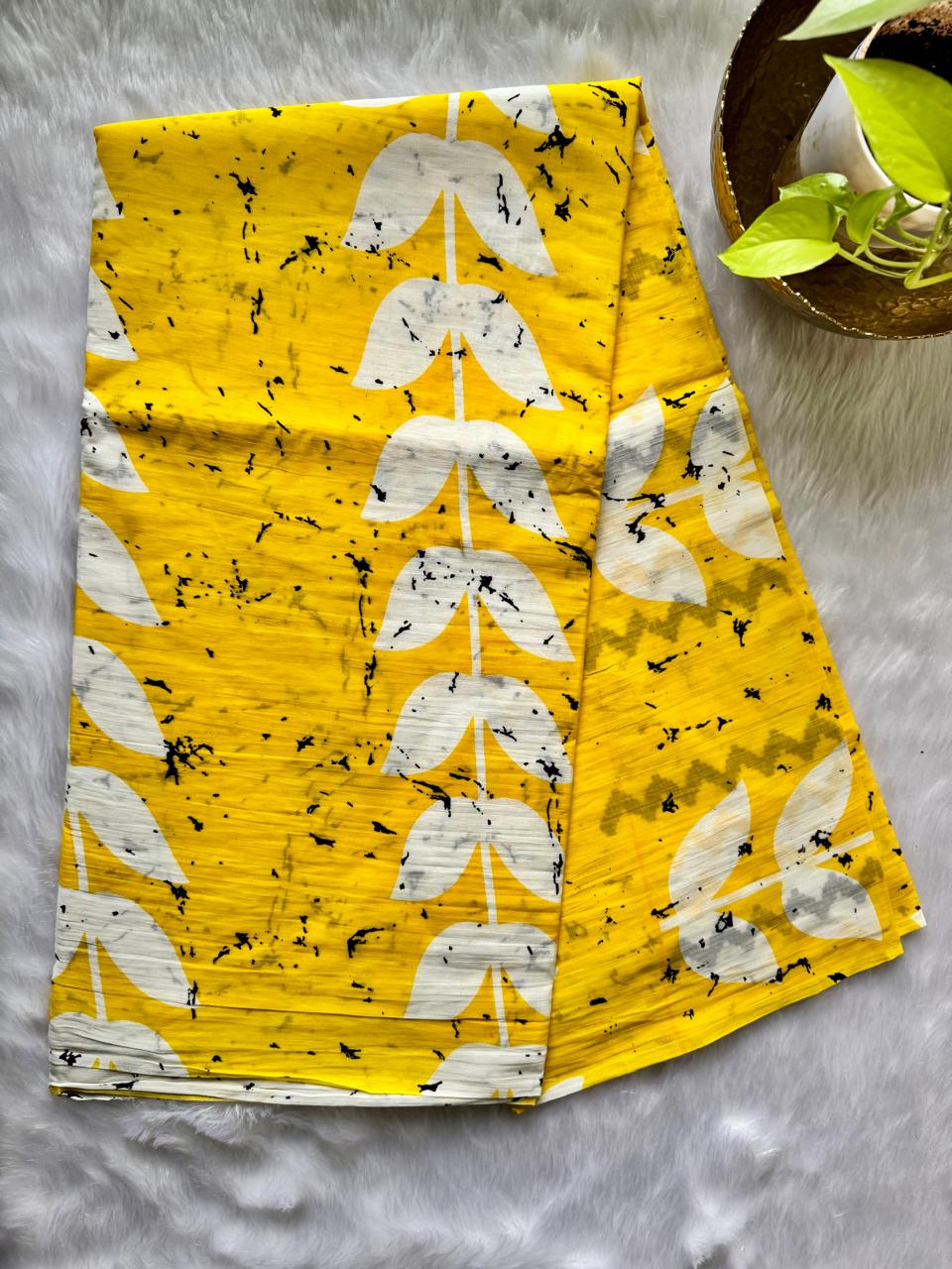 PURE COTTON HAND-BLOCK PRINT SAREE (YELLOW WITH WHITE LEAF MOTIFS)