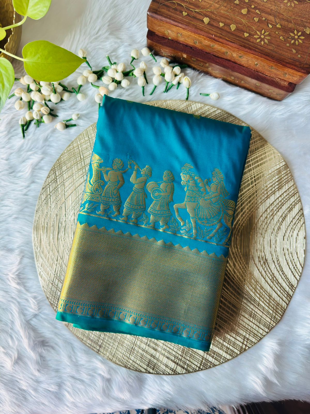 TEAL BLUE PALLUKU DESIGN BORDER