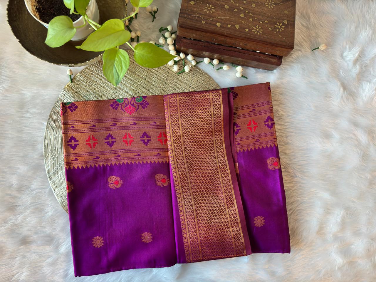 PEACOCK LIGHT PURPLE PAITHANI SAREE