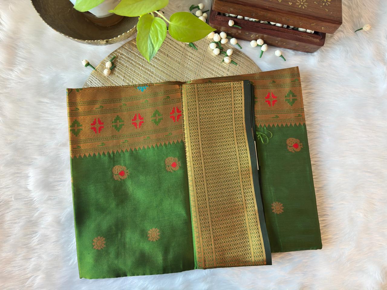 PEACOCK LIGHT GREEN PAITHANI SAREE
